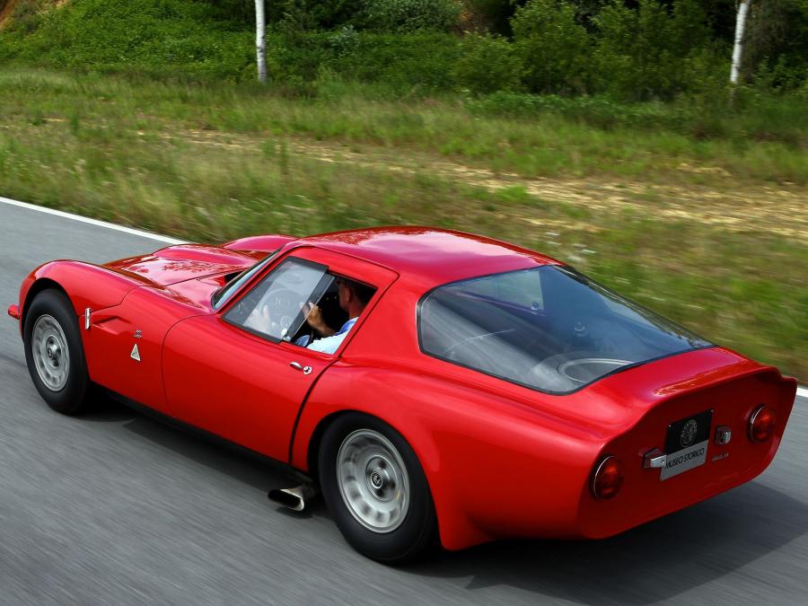  Alfa Romeo Giulia TZ2 (105) 1965 года  (фото 19 из 27)